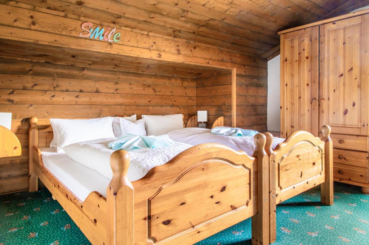Gasthof Pesbichl Goldegg Εξωτερικό φωτογραφία