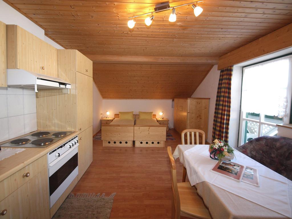 Gasthof Pesbichl Goldegg Δωμάτιο φωτογραφία